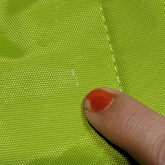 OIWAS Green Backpack - Picture 10 of 11